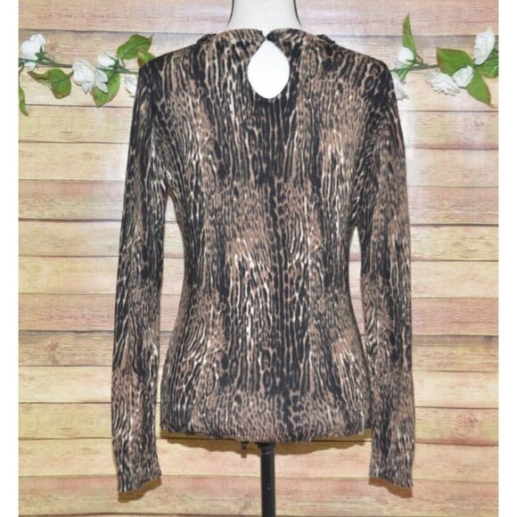 Carmen Mark Valvo Cheetah Animal Print Thin Knit Sweater Beaded Neckline Size S - Picture 6 of 10